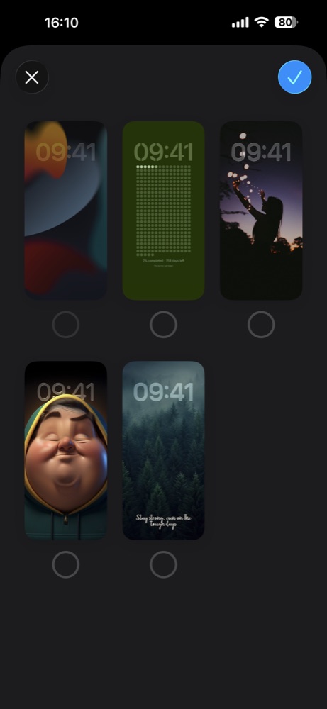 The Lock Screen picker, where you select the photo Lock Screen